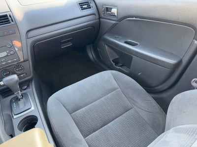 2006 Ford Fusion 4dr Sdn I4 SE