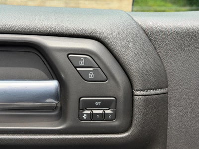 2021 Chevrolet Silverado 1500 4WD Crew Cab 147" High Country