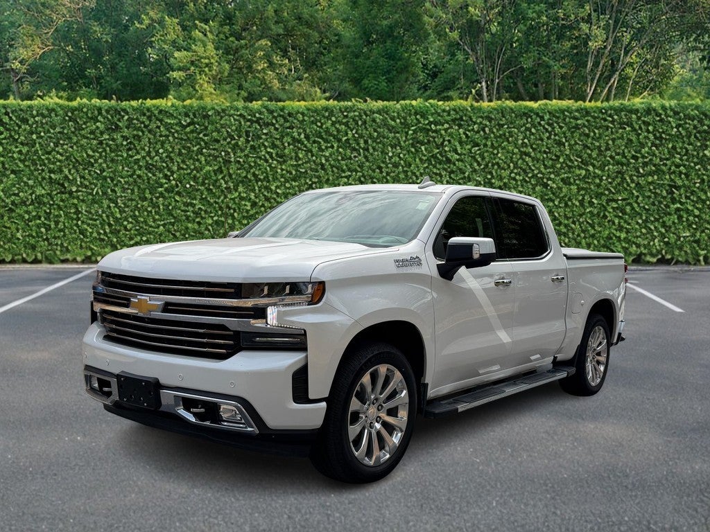 2021 Chevrolet Silverado 1500 4WD Crew Cab 147" High Country