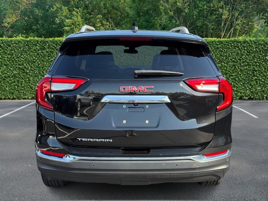 2023 GMC Terrain FWD 4dr SLT