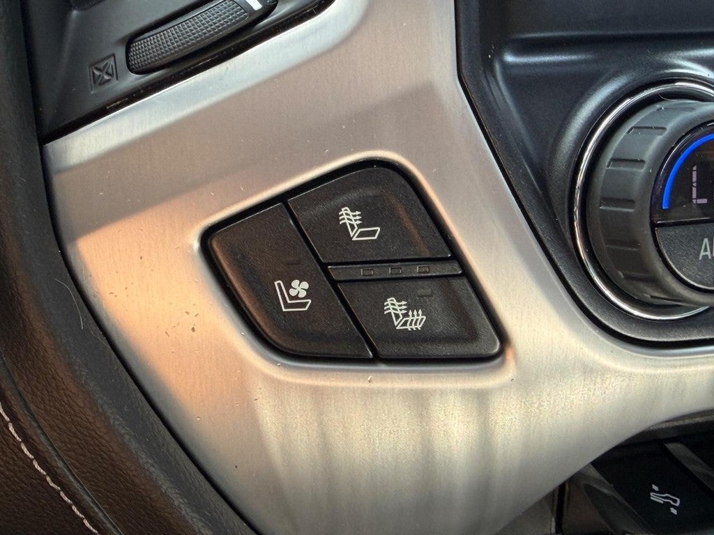 2018 GMC Sierra 1500 4WD Crew Cab 143.5" SLT