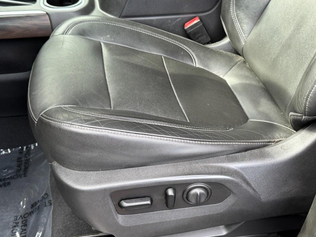 2019 GMC Sierra 1500 4WD Crew Cab 147" SLT