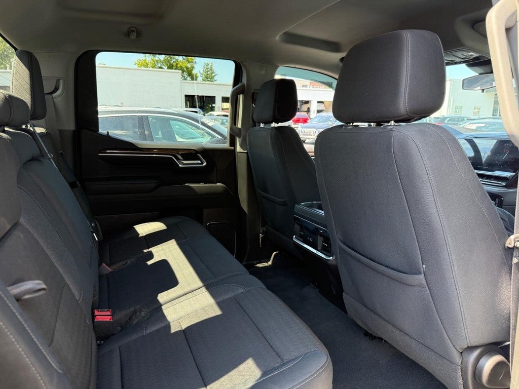 2024 GMC Sierra 1500 4WD Crew Cab 157" Elevation