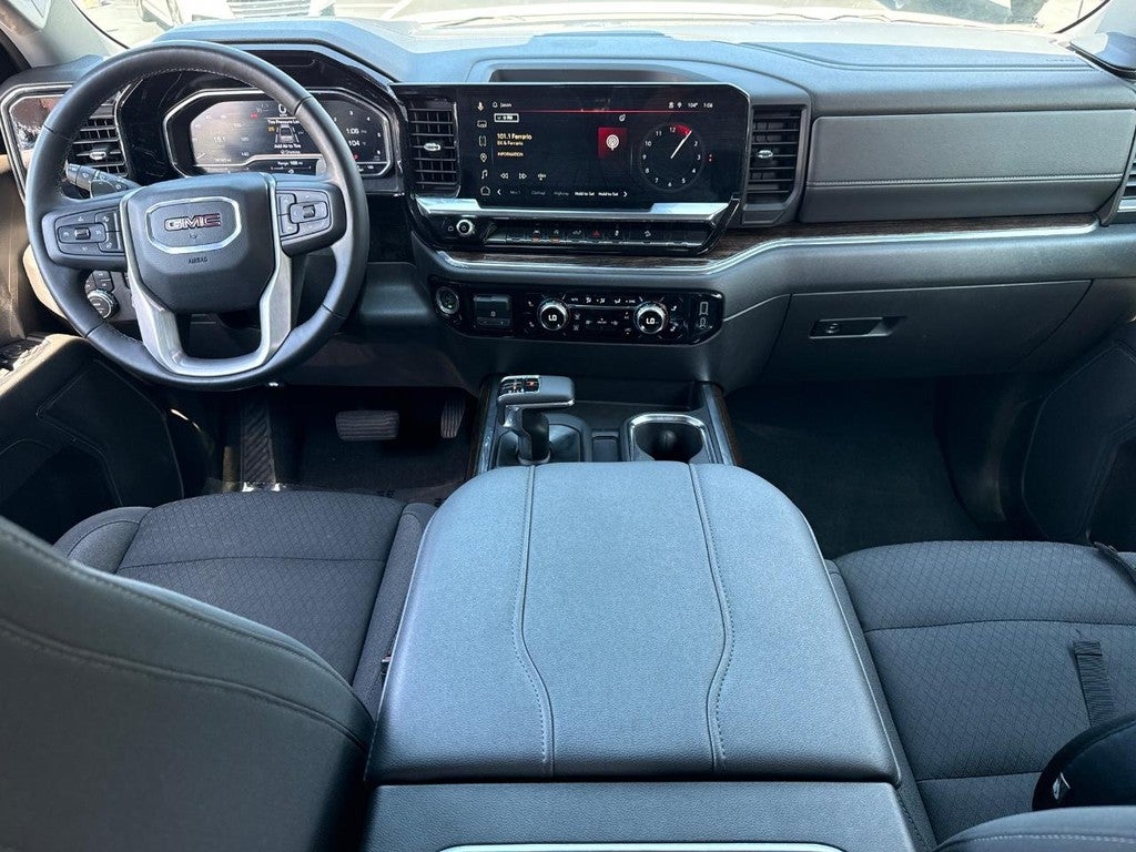 2024 GMC Sierra 1500 4WD Crew Cab 157" Elevation