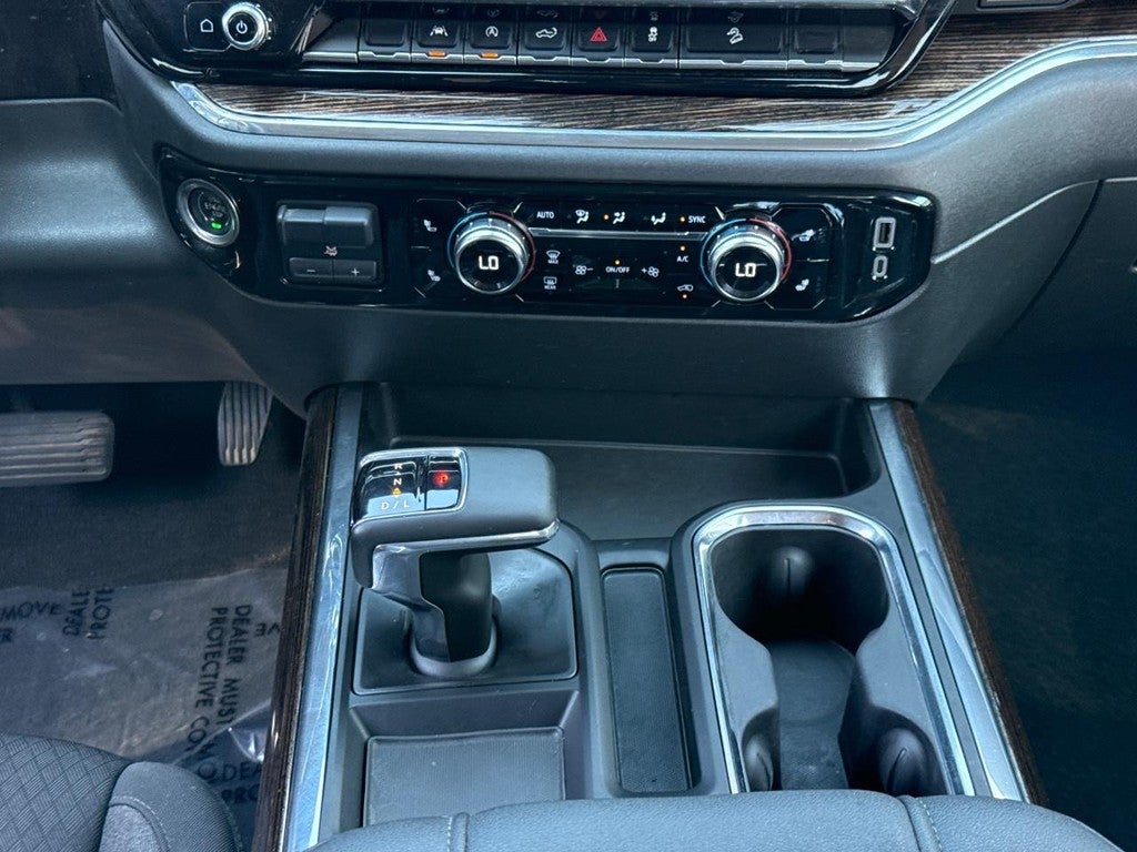 2024 GMC Sierra 1500 4WD Crew Cab 157" Elevation
