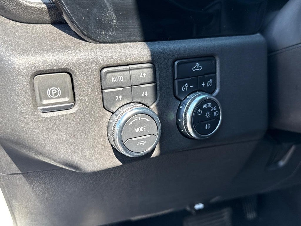 2024 GMC Sierra 1500 4WD Crew Cab 157" Elevation