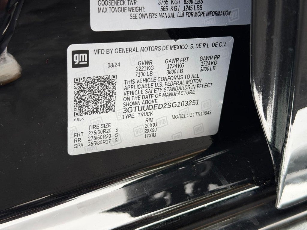 2025 GMC Sierra 1500 4WD Crew Cab 147" SLT