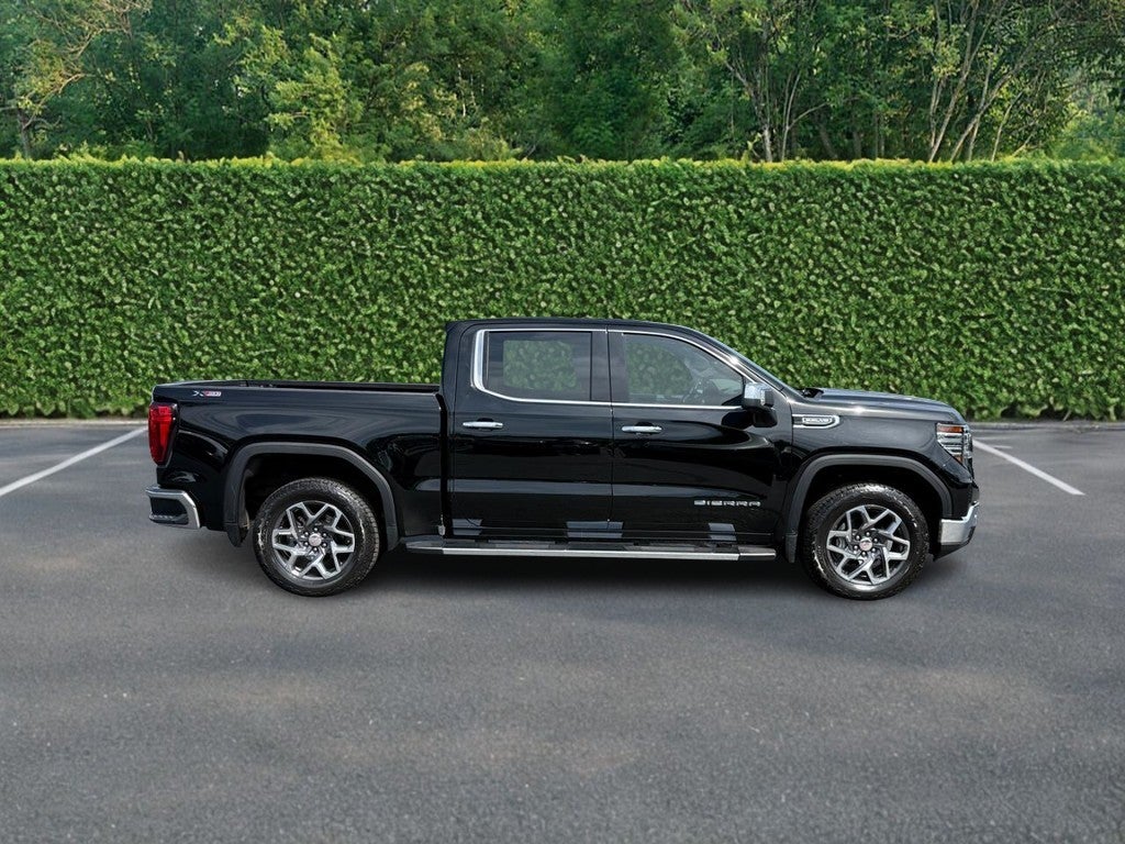 2025 GMC Sierra 1500 4WD Crew Cab 147" SLT