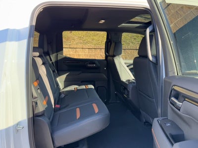 2025 GMC Sierra 1500 4WD Crew Cab 147" AT4