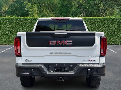 2024 GMC Sierra 1500 4WD Crew Cab 147" AT4X