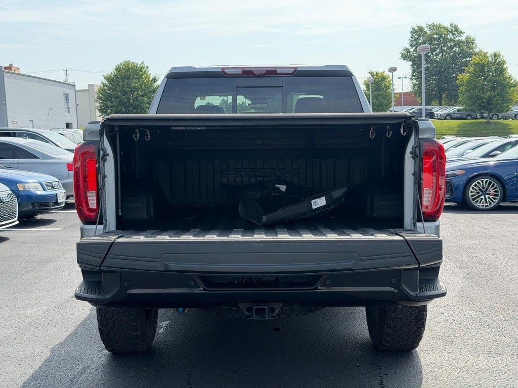 2023 GMC Sierra 1500 4WD Crew Cab 147" AT4X