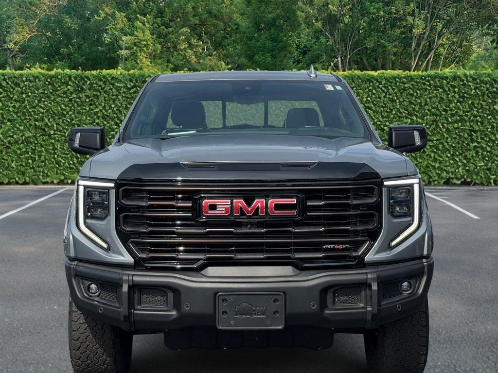 2023 GMC Sierra 1500 4WD Crew Cab 147" AT4X