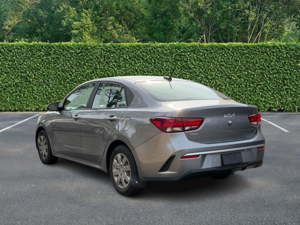 2022 Kia Rio S IVT