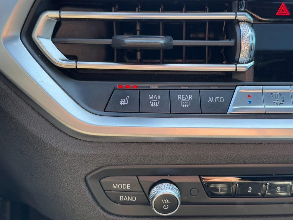 2020 BMW 3 Series 330i xDrive Sedan North America