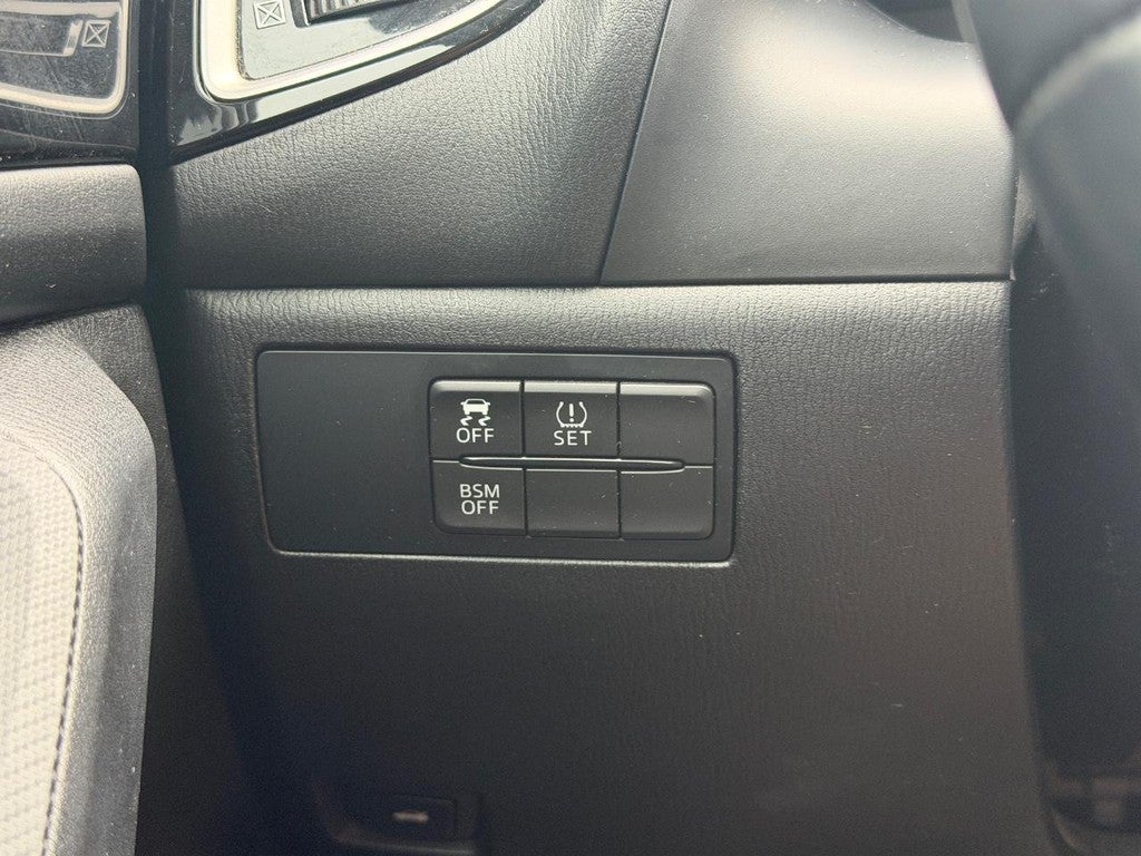2015 Mazda Mazda3 Sedan 4dr Sdn Man i Touring