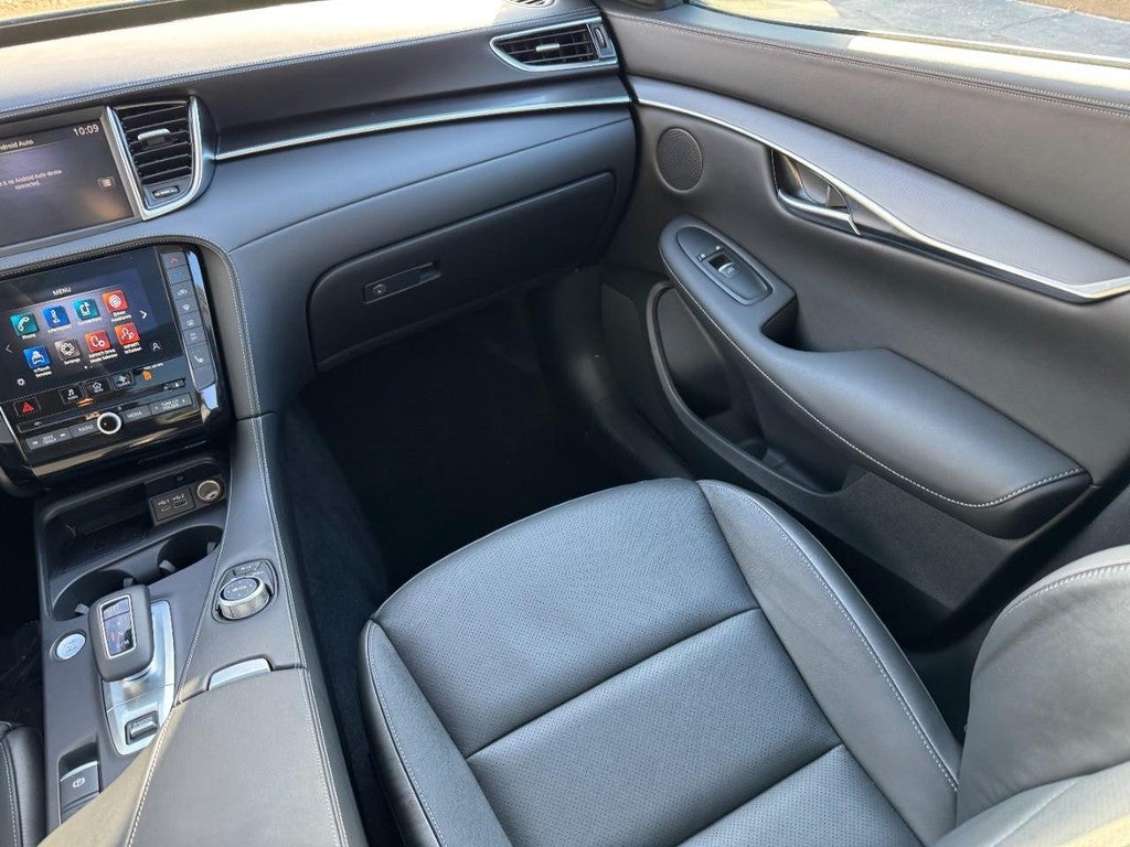 2025 INFINITI QX50 LUXE AWD