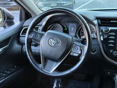 2019 Toyota Camry SE Auto (Natl)