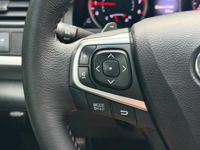 2015 Toyota Camry 4dr Sdn I4 Auto SE (Natl)