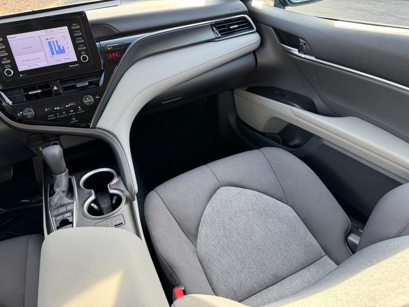 2024 Toyota Camry Hybrid LE CVT (Natl)