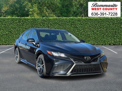 2021 Toyota Camry SE Auto