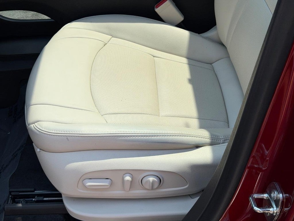 2023 Buick Enclave FWD 4dr Essence