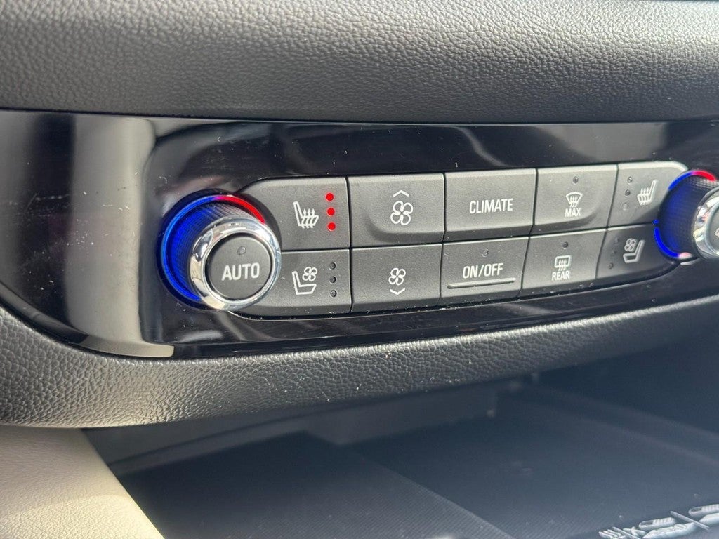 2023 Buick Enclave AWD 4dr Avenir