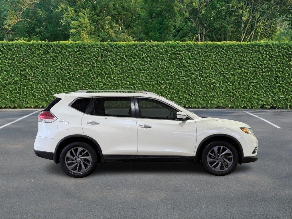 2016 Nissan Rogue FWD 4dr SL