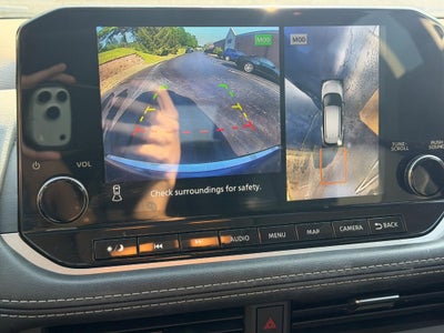 2023 Nissan Rogue AWD SL