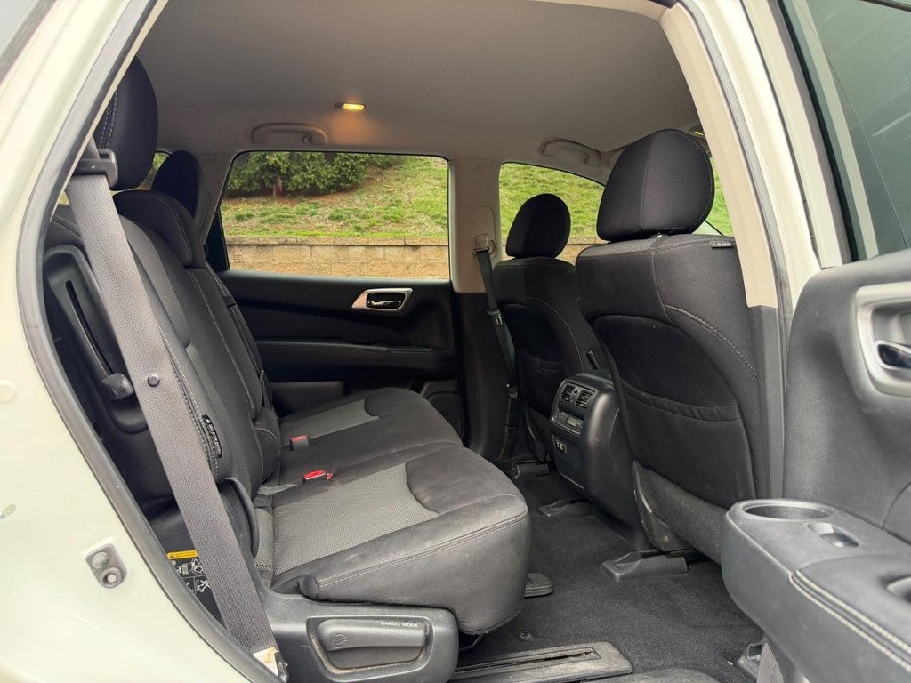 2020 Nissan Pathfinder FWD S