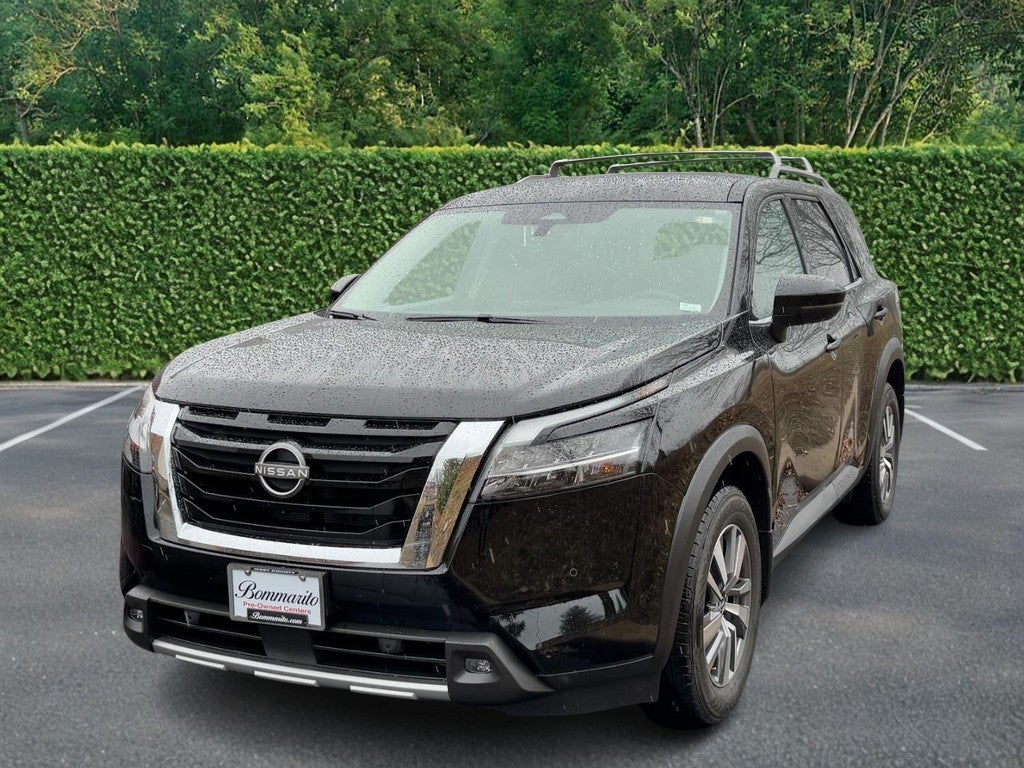2024 Nissan Pathfinder SL 4WD