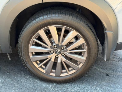 2023 Nissan Pathfinder SL 4WD