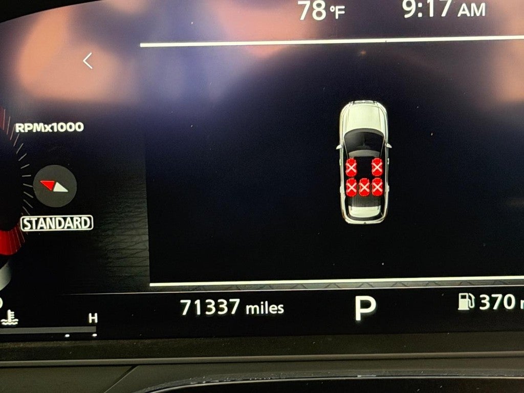 2022 Nissan Pathfinder Platinum 2WD