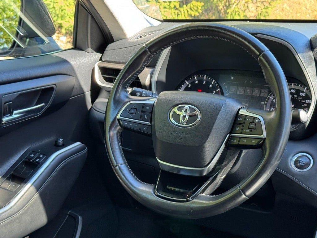 2021 Toyota Highlander XLE AWD (Natl)