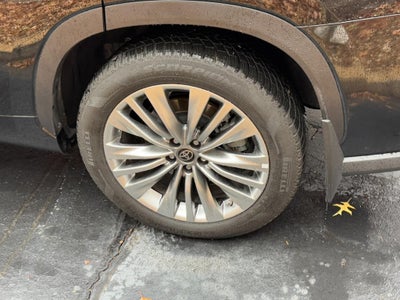 2023 Toyota Highlander AWD (Natl)