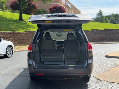 2011 Toyota Sienna 5dr 7-Pass Van V6 Ltd FWD (Natl)