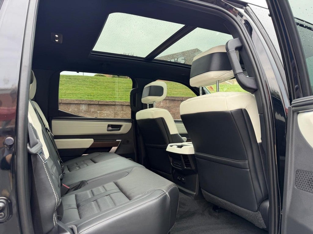 2024 Toyota Tundra 4WD Capstone Hybrid CrewMax 5.5' Bed (Natl)