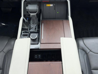 2024 Toyota Tundra 4WD Capstone Hybrid CrewMax 5.5' Bed (Natl)