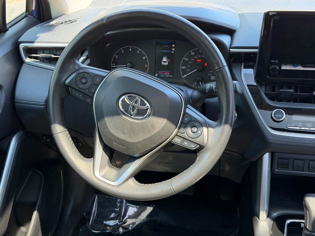 2023 Toyota Corolla Cross LE 4WD (Natl)