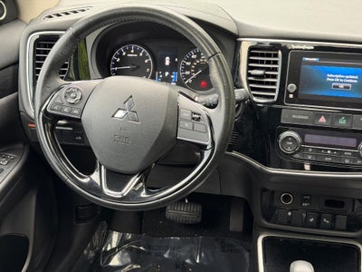 2018 Mitsubishi Outlander LE FWD