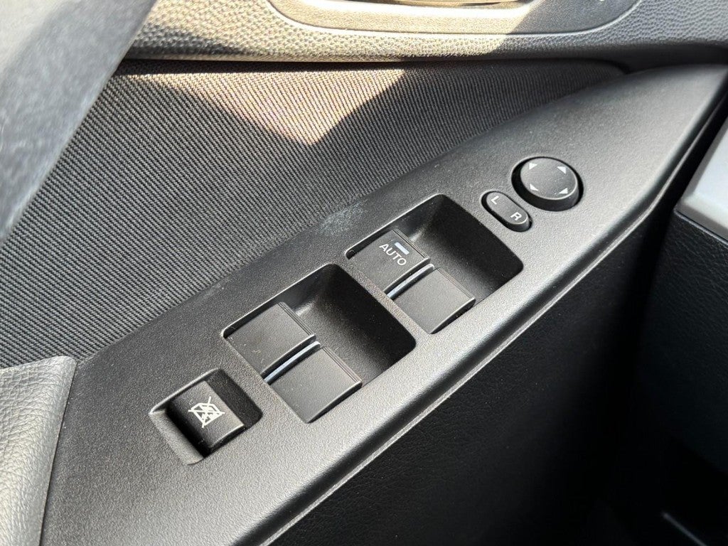 2012 Mazda Mazda3 Sedan i Sport