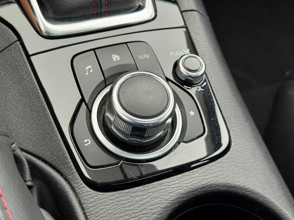 2014 Mazda Mazda3 s Grand Touring