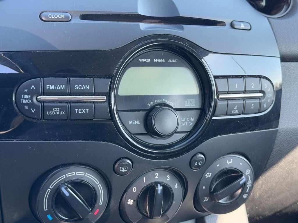 2013 Mazda MAZDA2 4dr HB Sport