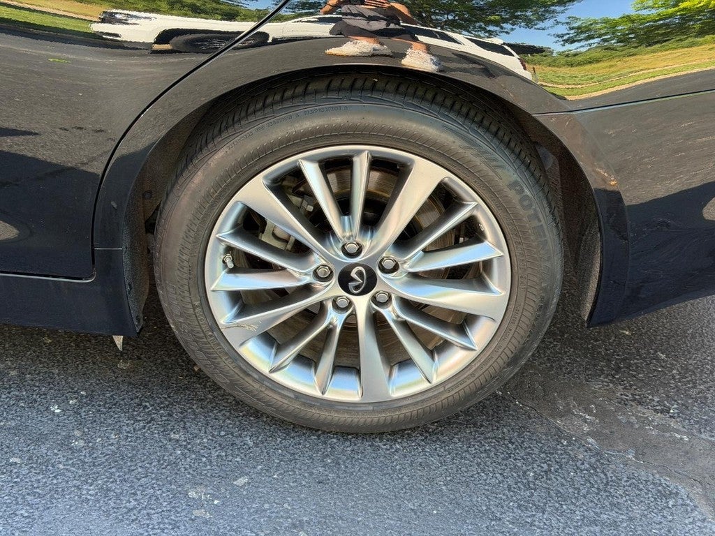2023 INFINITI Q50 LUXE AWD