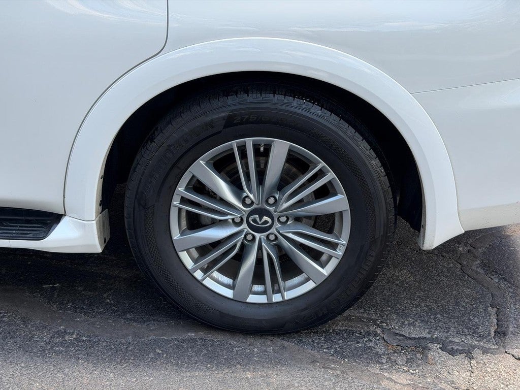 2022 INFINITI QX80 LUXE AWD