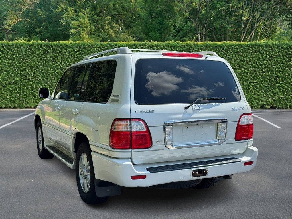 2005 Lexus LX 470 4dr SUV