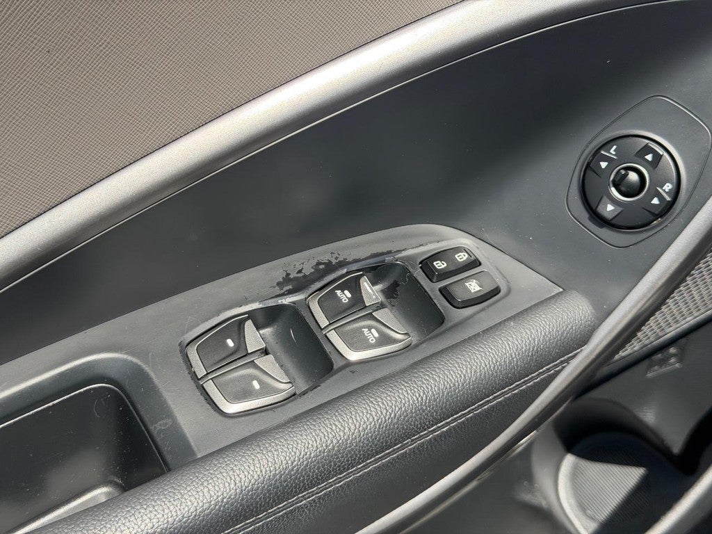 2015 Hyundai Santa Fe FWD 4dr Limited