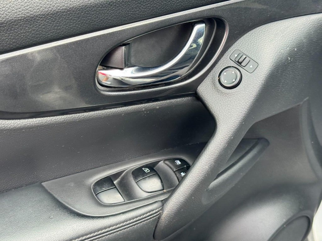 2017 Nissan Rogue 2017.5 AWD SV