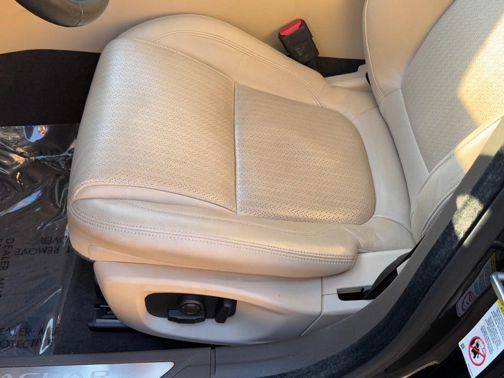 2018 Jaguar XF Sedan 35t Prestige AWD