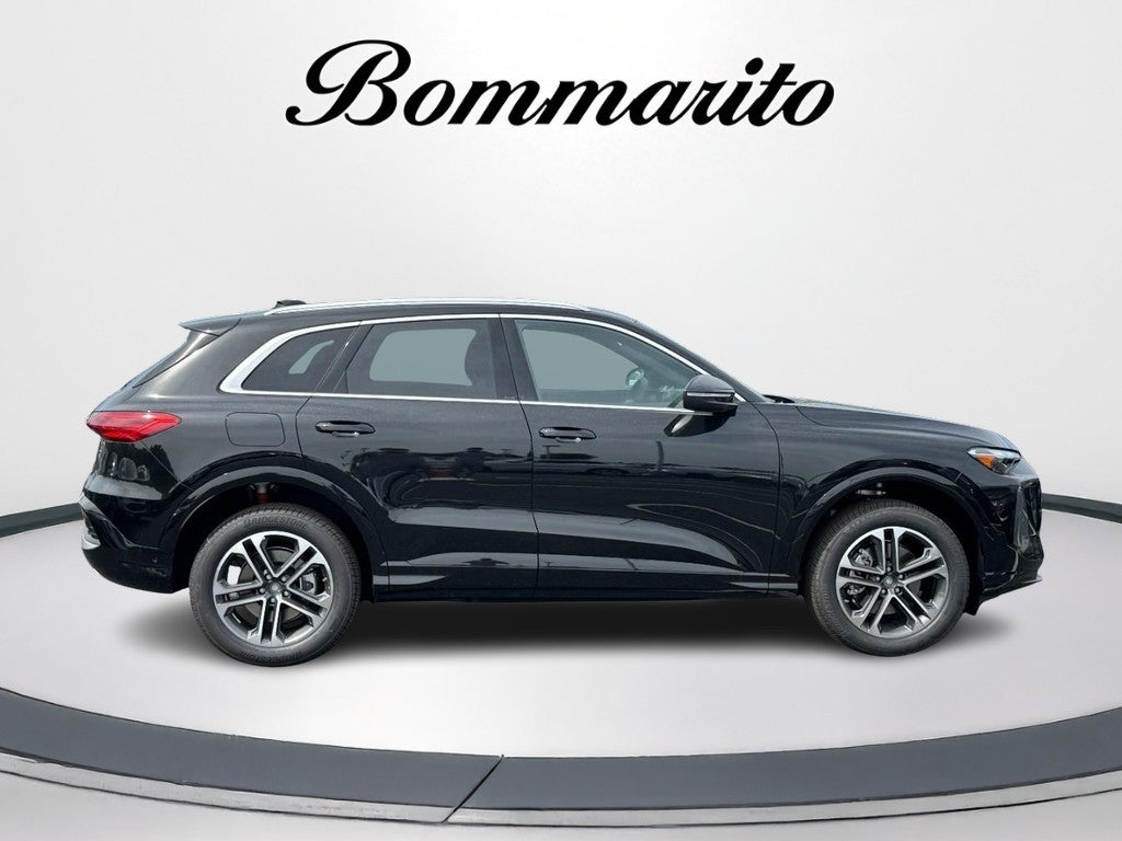 2025 Audi Q5 Premium 2.0 TFSI quattro