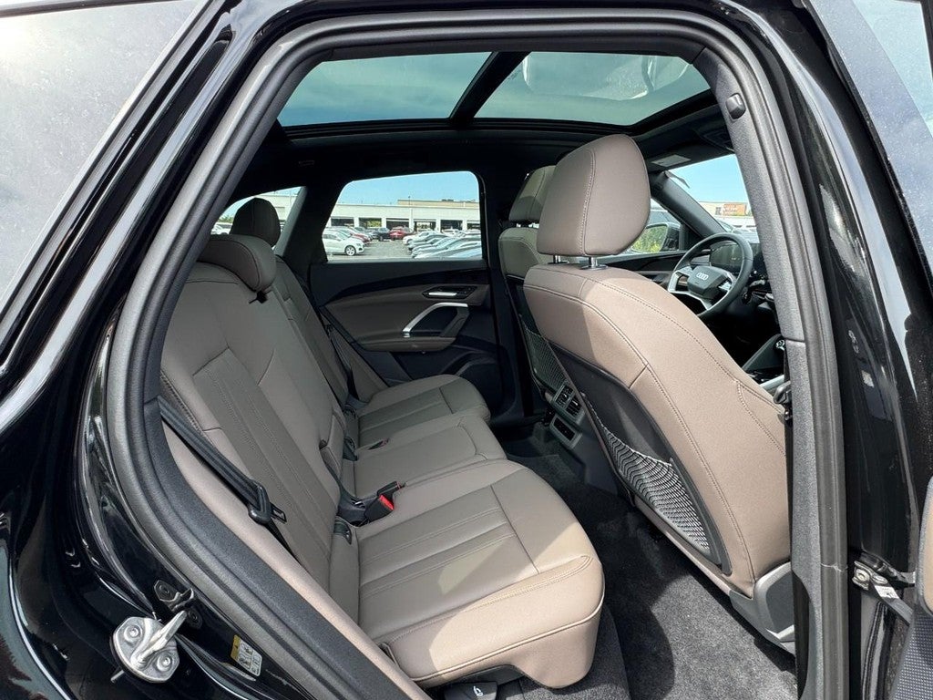 2025 Audi Q5 Premium 2.0 TFSI quattro